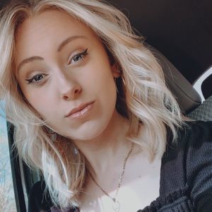 Meet your Posher, Jeni